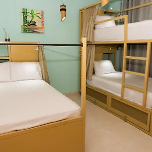  Hostal Guaduas